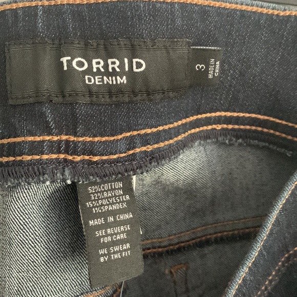 Torrid Lean Jean 3X (22/24) Skinny Soft Pull On Denim Plus Size NWT - Picture 4 of 12